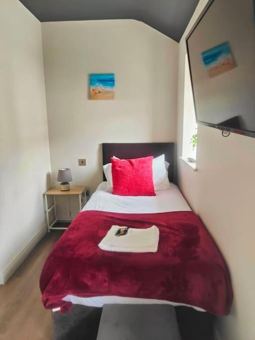 Sloane Modern 2 Bedroom Seafront Apartment Blackpool Kültér fotó
